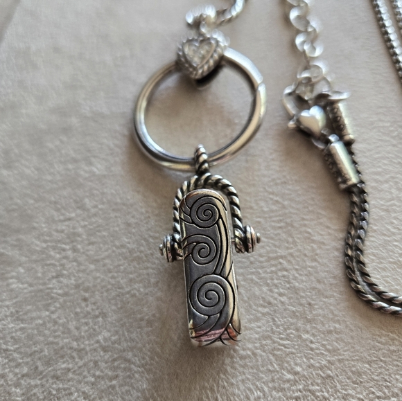 Brighton Heart Charm Reversible Badge Clip Necklace - Picture 3 of 3